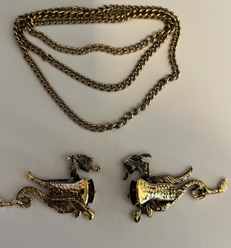 Cloak Clasp - Dragon Cloak Clasp, screw on or clip on, Silver or Gold