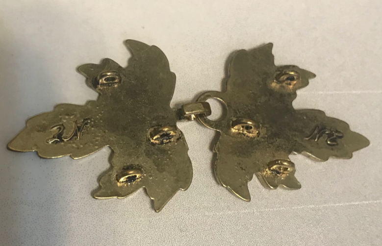 Cloak Clasp - Leaf Cloak Clasp Silver or Gold