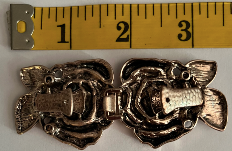 Cloak Clasp - Rose Cloak Clasp Gold or Silver