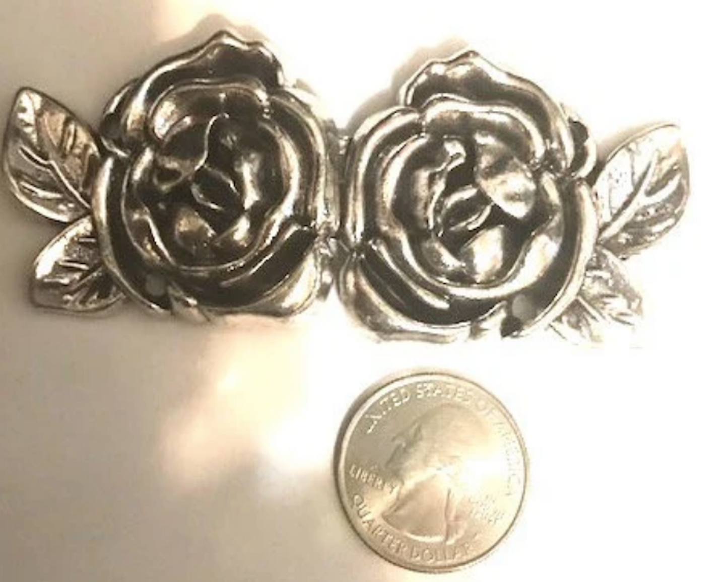 Cloak Clasp - Rose Cloak Clasp Gold or Silver