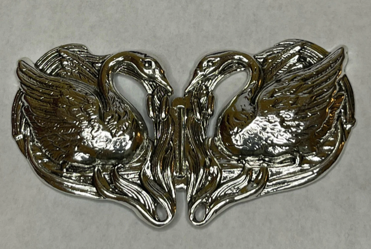 Cloak Clasp - Swan Cloak Clasp Silver or Gold