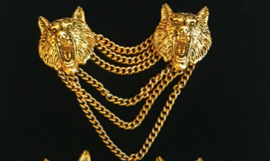 Cloak Clasp - Ferocious Wolf Cloak Clasp Silver or Gold