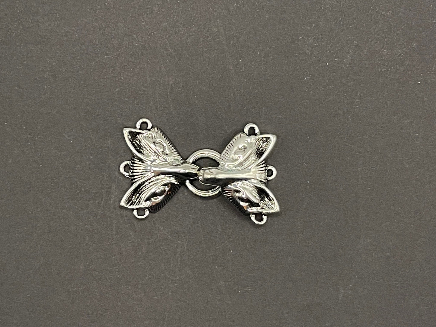 Cloak Clasp - Fox Cloak Clasp available in silver or gold.