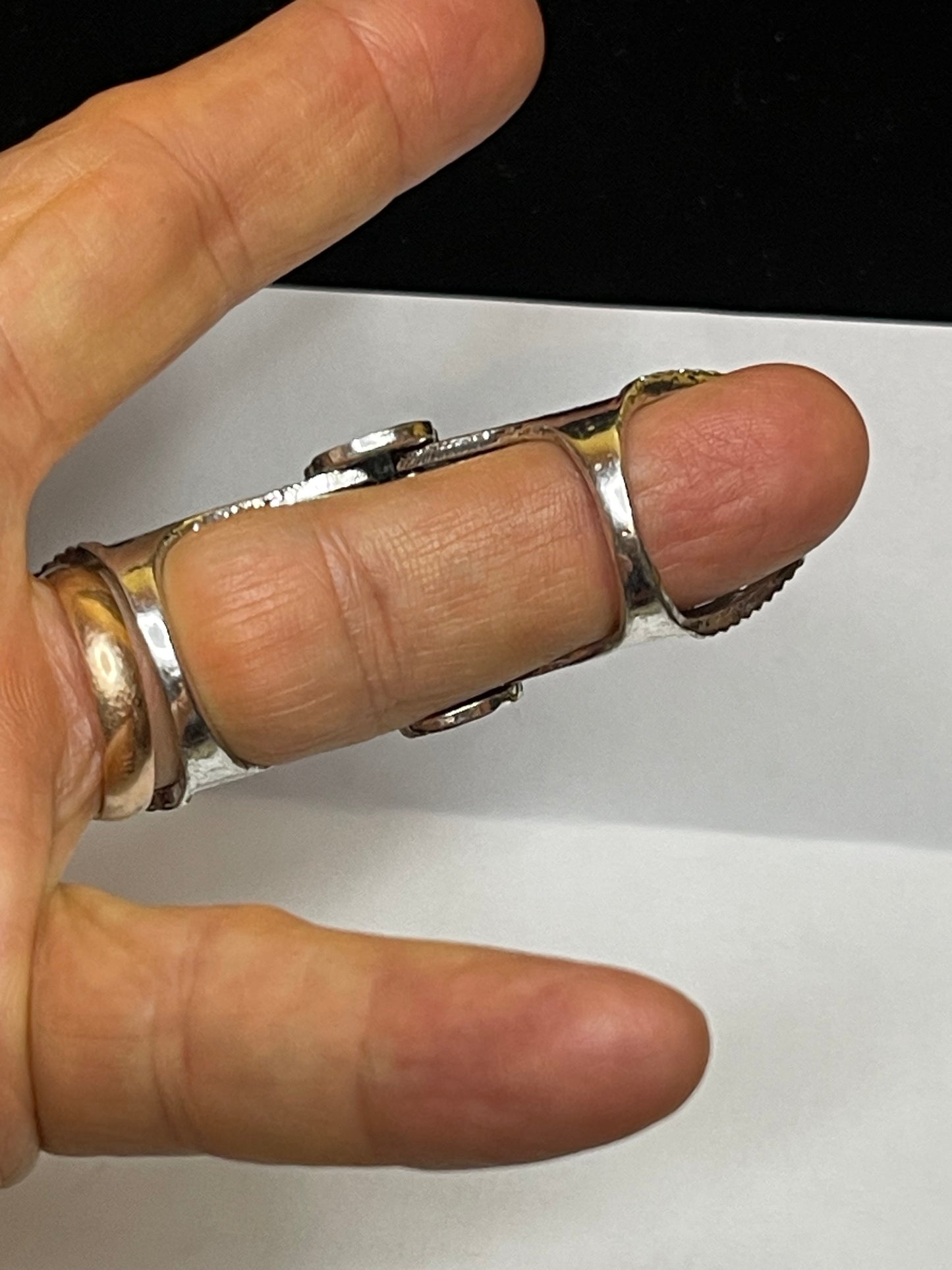 Medieval Ring - Small Knuckle Armor ring