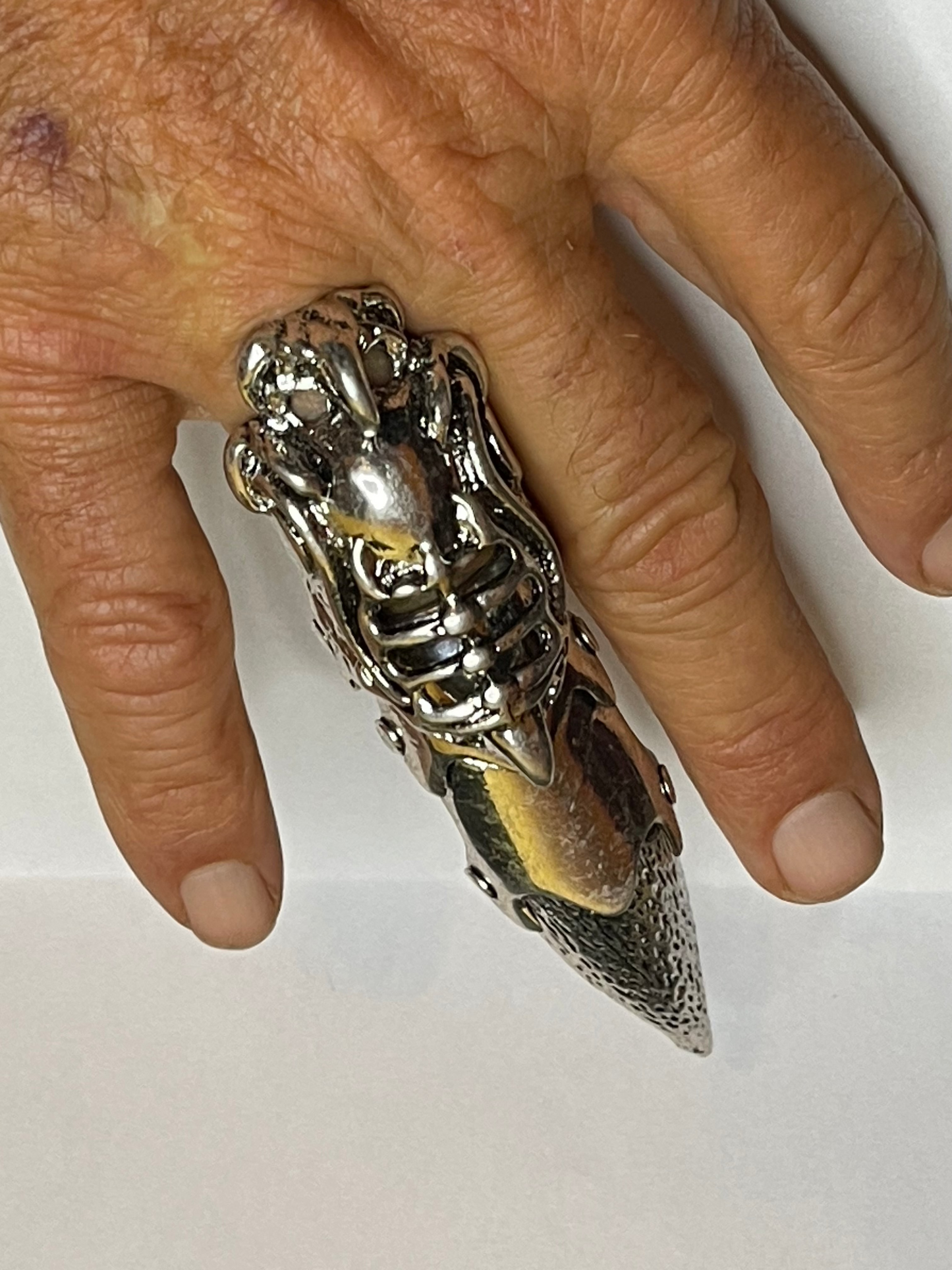Medieval Ring - Large Knuckle Armor ring in Silver