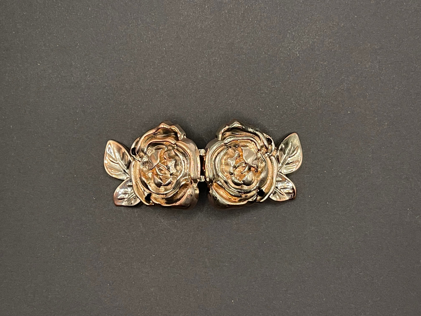 Cloak Clasp - Rose Cloak Clasp Gold or Silver