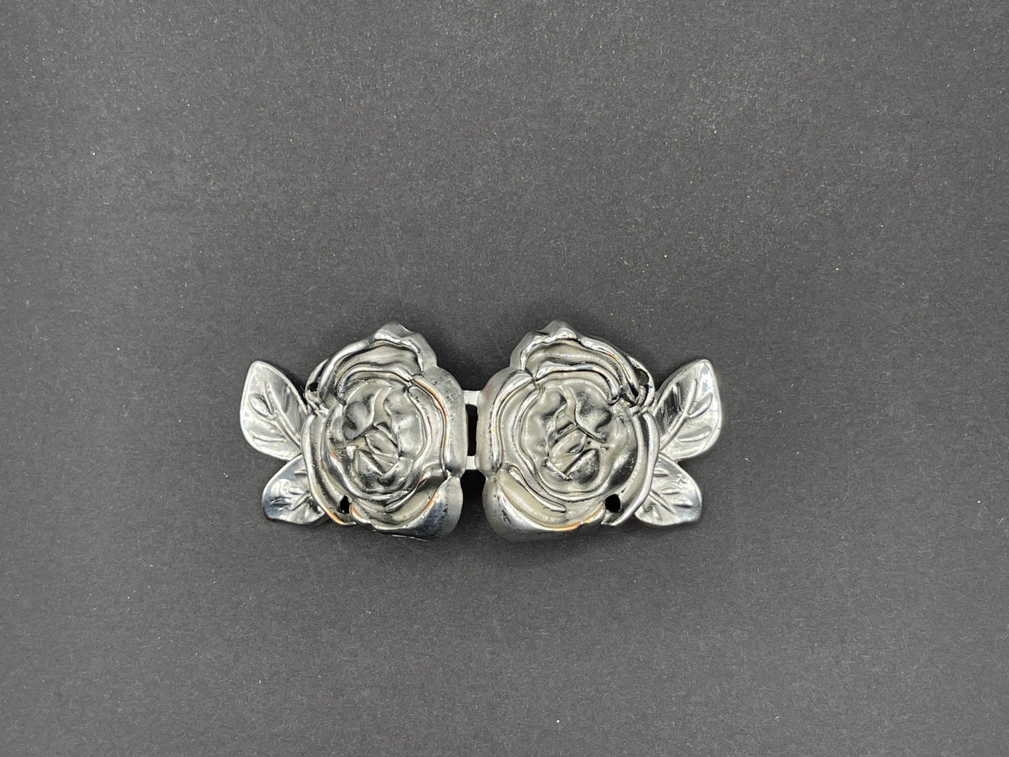 Cloak Clasp - Rose Cloak Clasp Gold or Silver