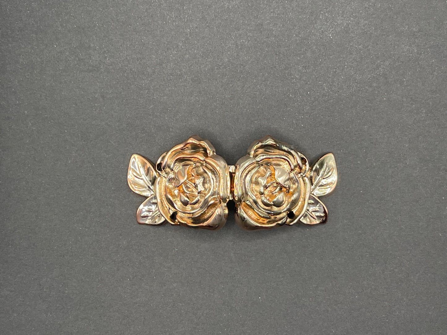 Cloak Clasp - Rose Cloak Clasp Gold or Silver