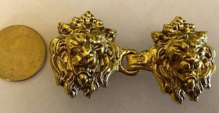 Cloak Clasp - Lion Cloak Clasp Silver or Gold