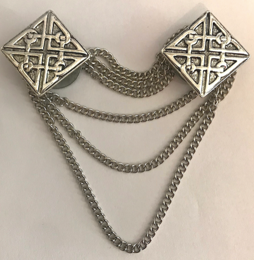 Cloak Clasp - Celtic Cloak Clasp in Gold or Silver