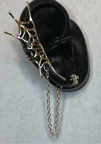 Spiders Web Ear Cuff in Silver with chain and spider post