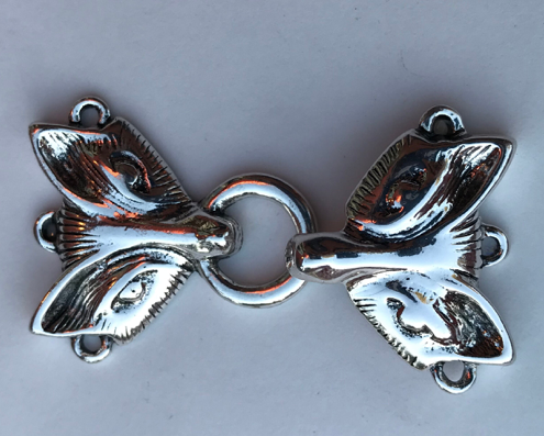 Cloak Clasp - Fox Cloak Clasp available in silver or gold.
